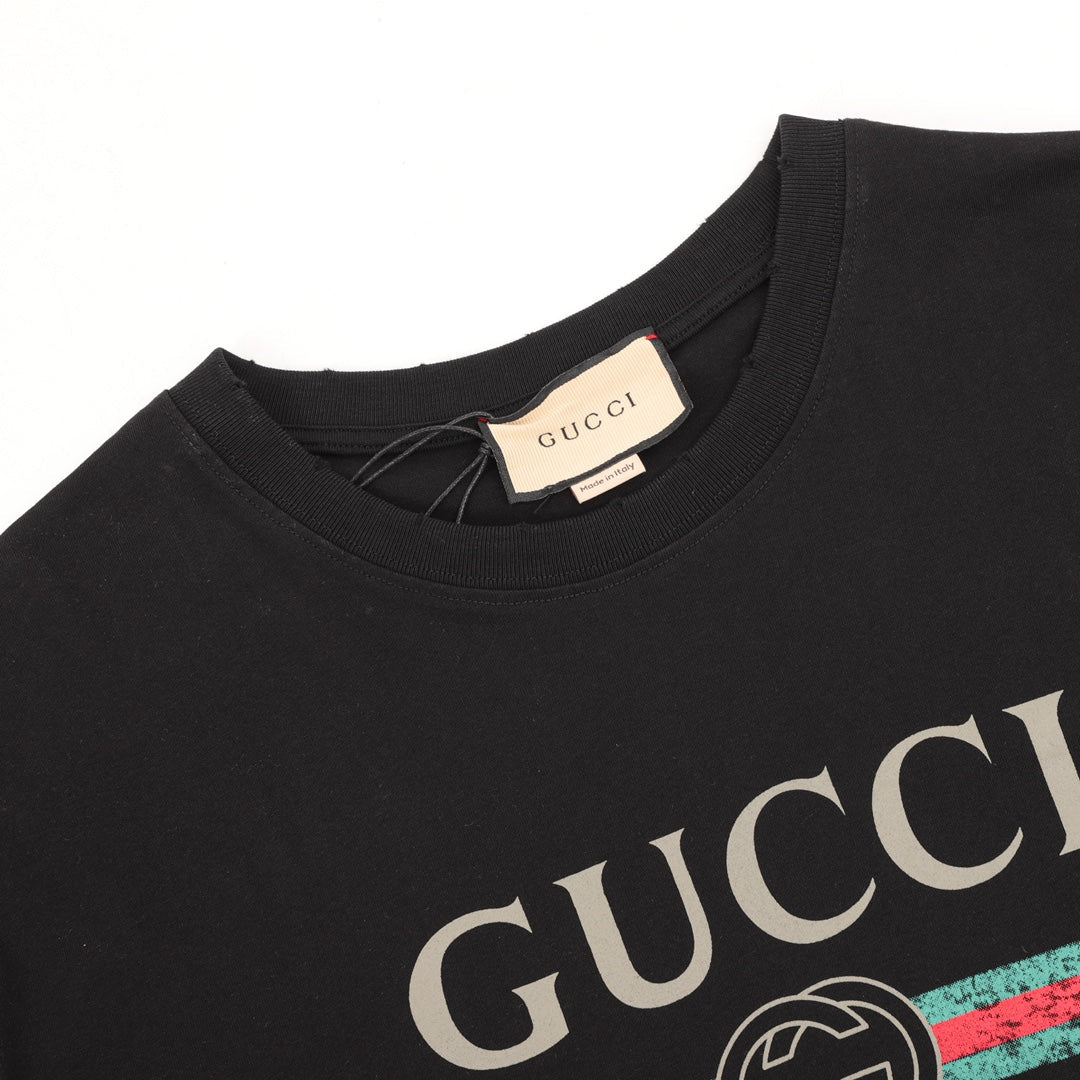 Gucci Logo T-Shirt - Image 31