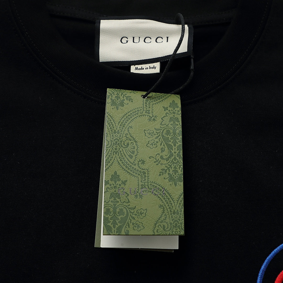Gucci Signature D41D T-Shirt - Image 4