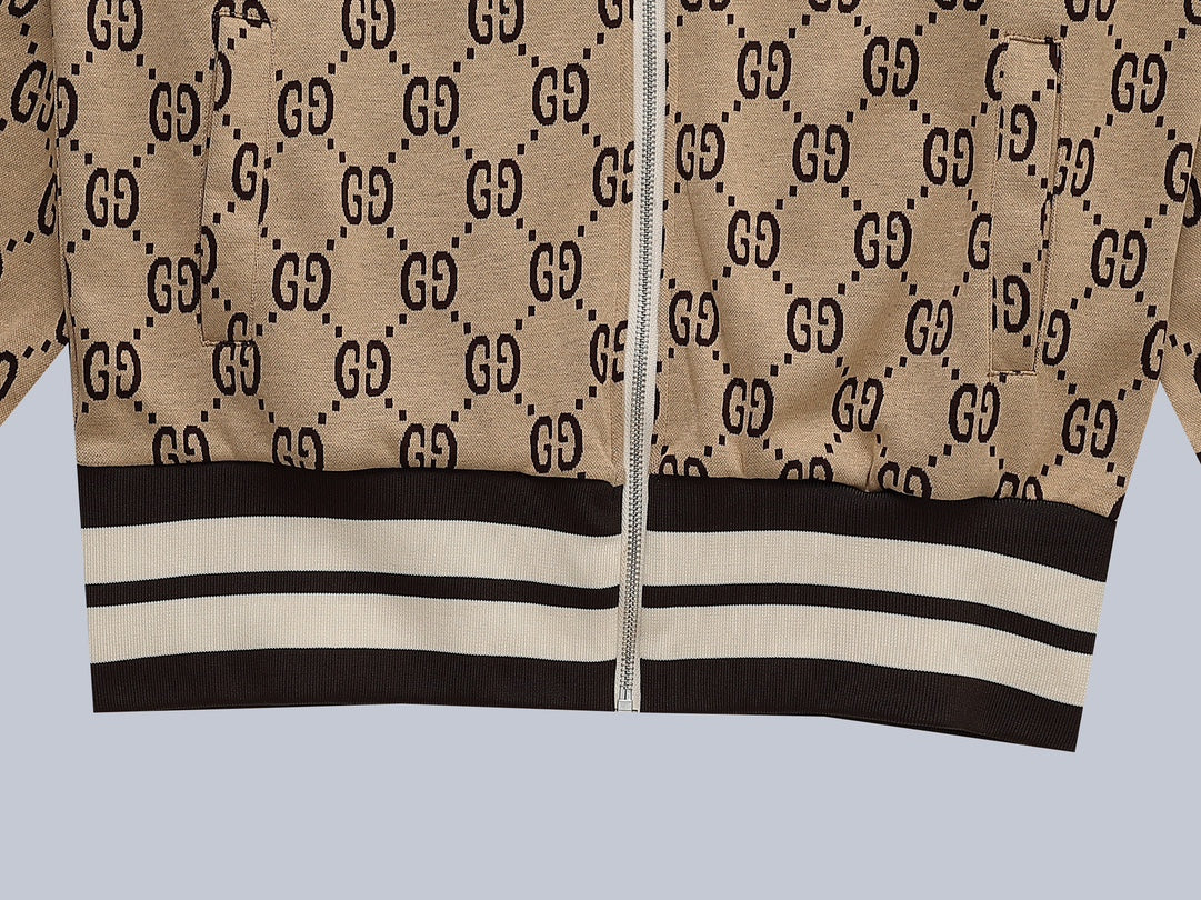 Gucci Double G Jacket - Image 4