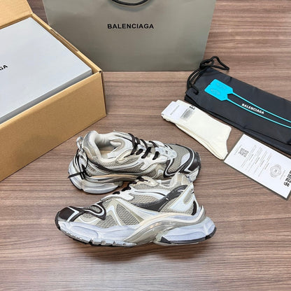 Balenciaga Runner 2.0 7th Sneaker #01 - Color 04 - Image 2