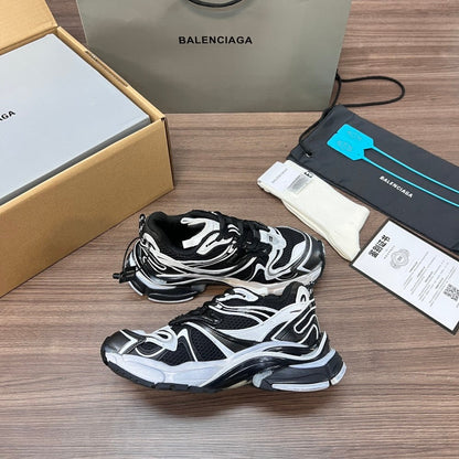 Balenciaga Runner 2.0 7th Sneaker #01 - Color 03 - Image 1