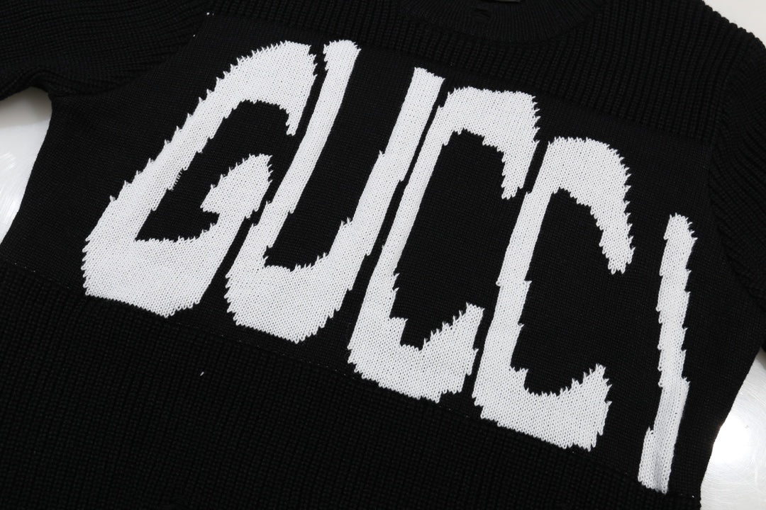 Gucci Logo Print Sweater - Image 42