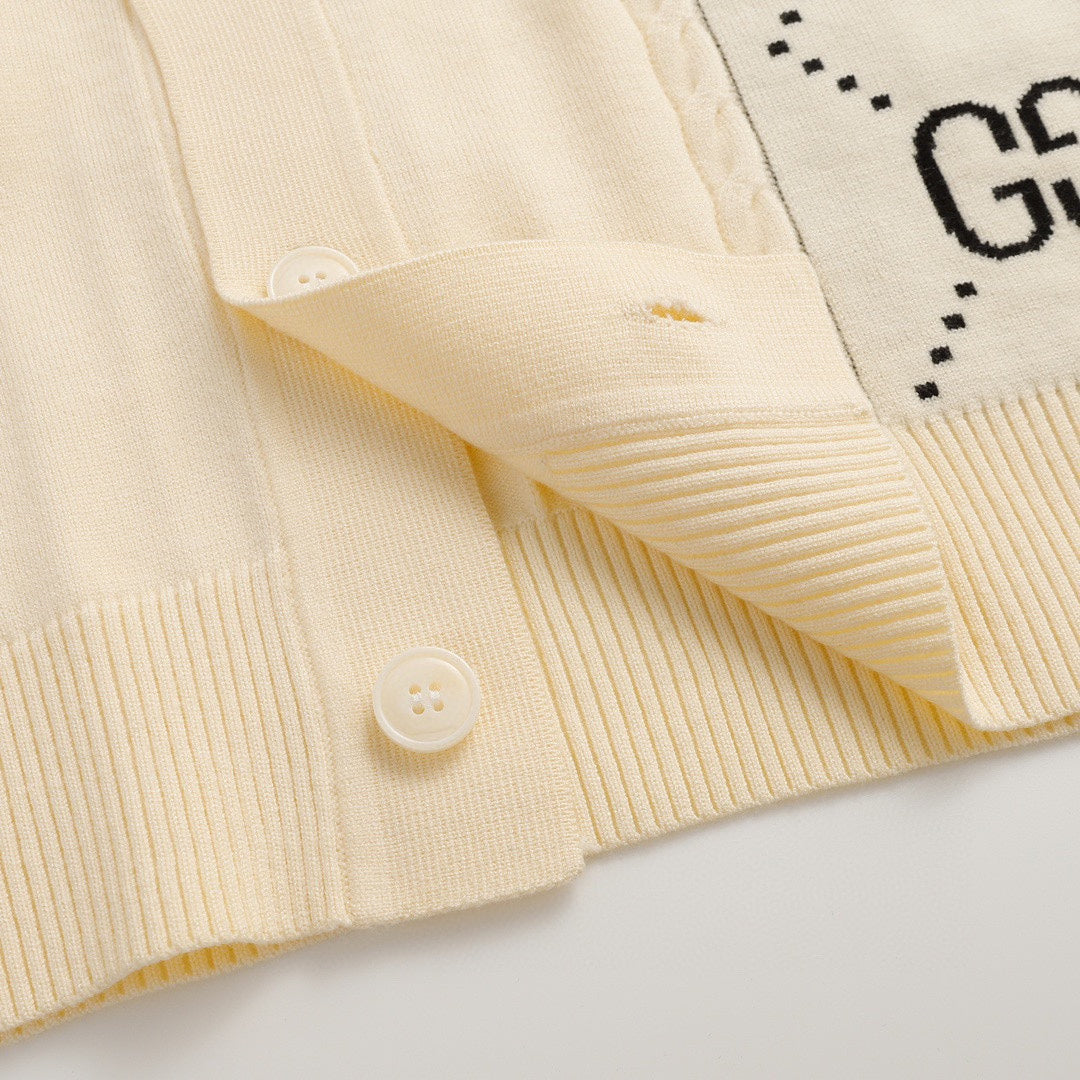 Gucci Logo Polo Shirt - Image 9