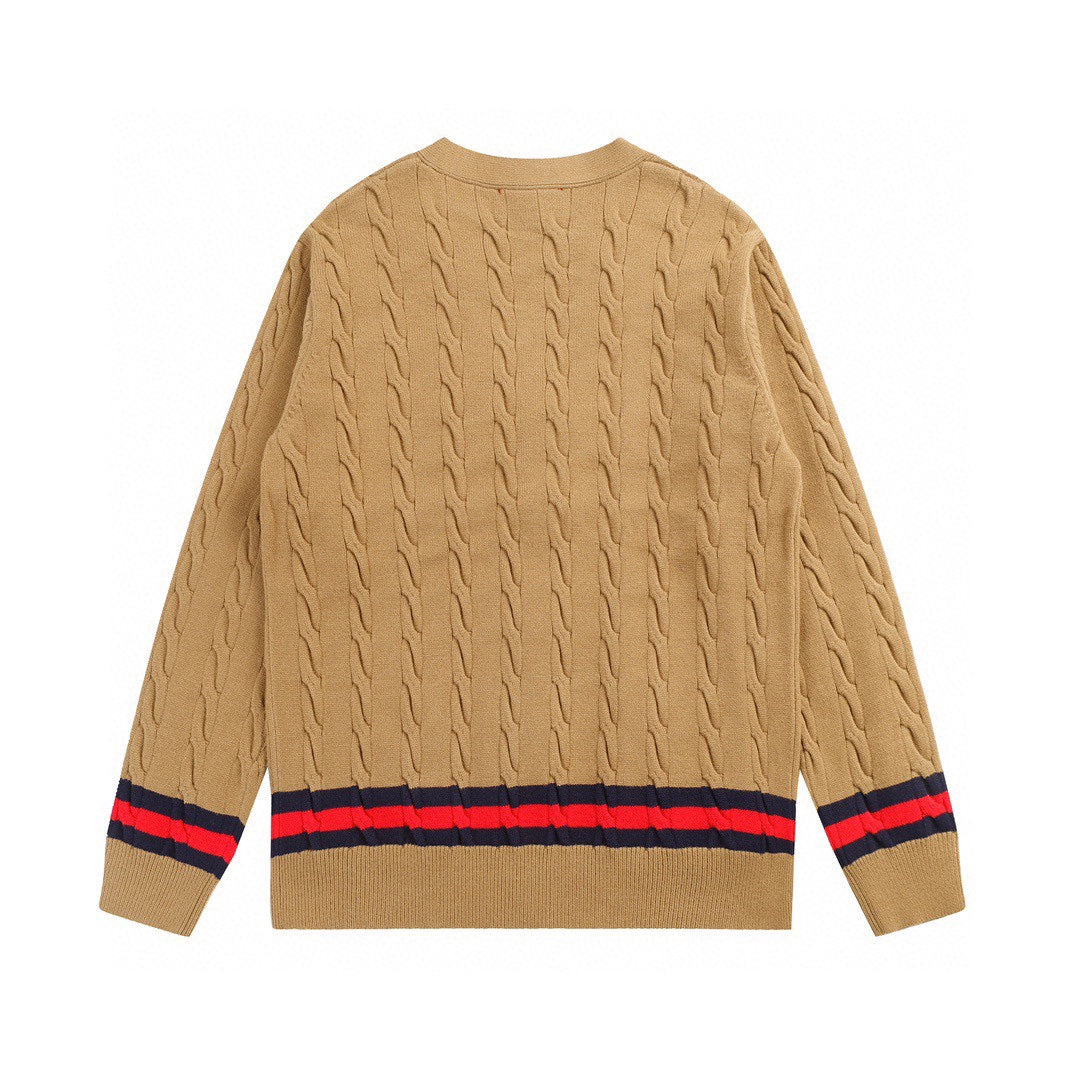 Gucci Signature A0B8 Apparel - Image 5