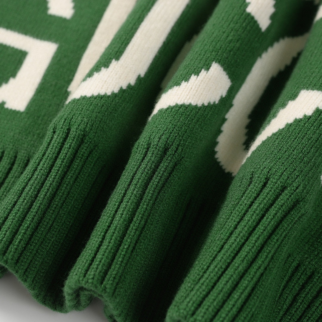Gucci Signature D262 Sweater - Image 7