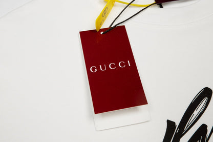 Gucci Logo T-Shirt - Image 4