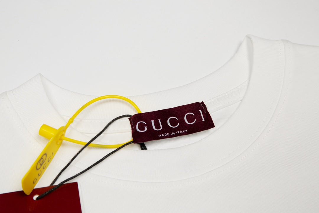 Gucci Logo T-Shirt - Image 3