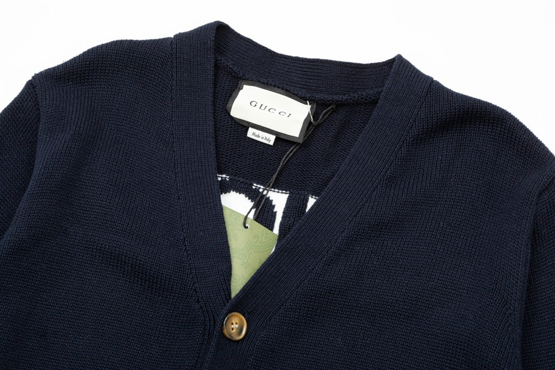 Gucci Logo Sweater - Image 10