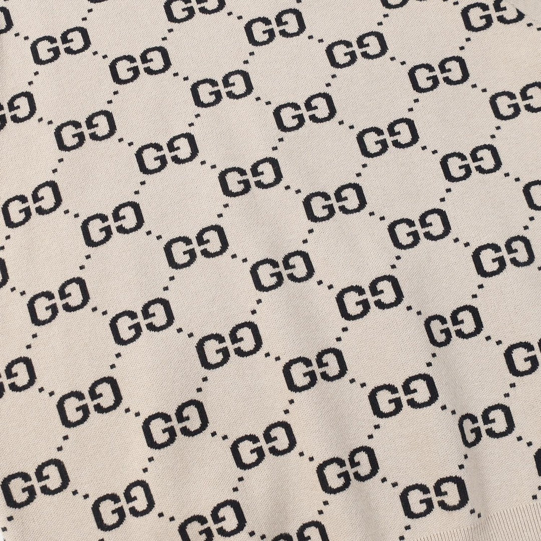 Gucci Signature 8D19 Hoodie - Image 66