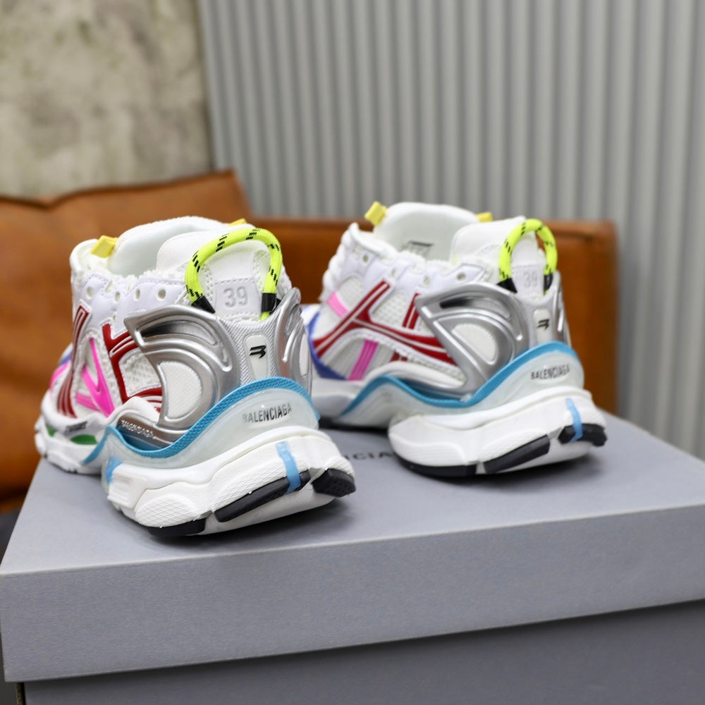 Balenciaga Men's Sneakers - Style 426895