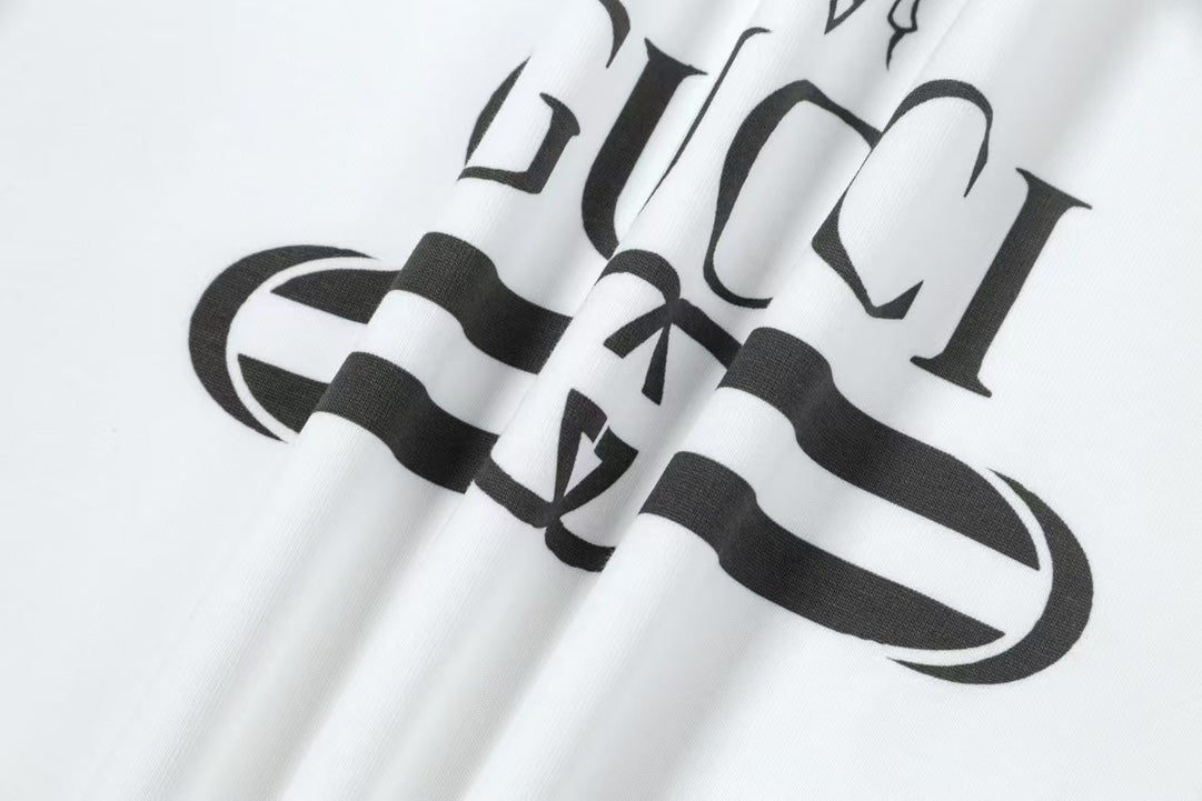 Gucci Signature A7A5 Apparel - Image 8