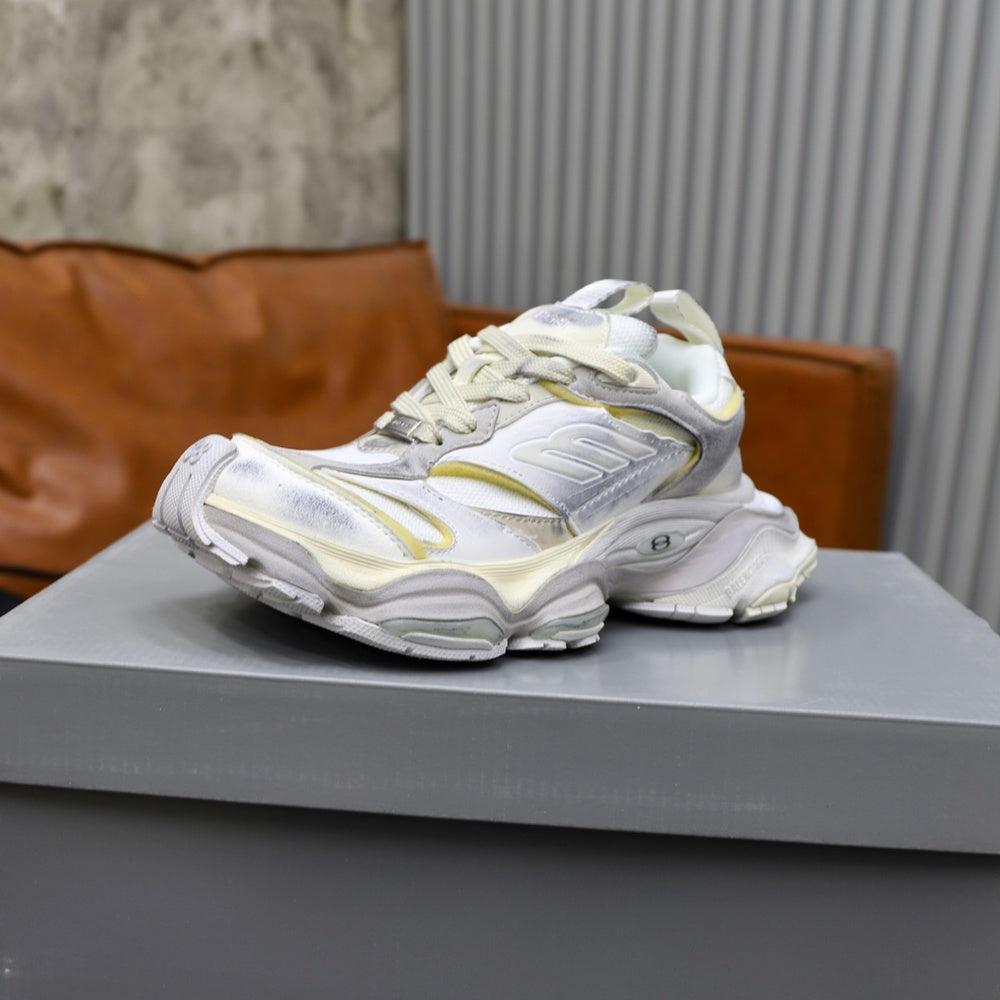 Balenciaga Men's Shoes - Style 425840