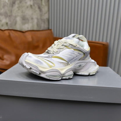 Balenciaga Men's Shoes - Style 425840