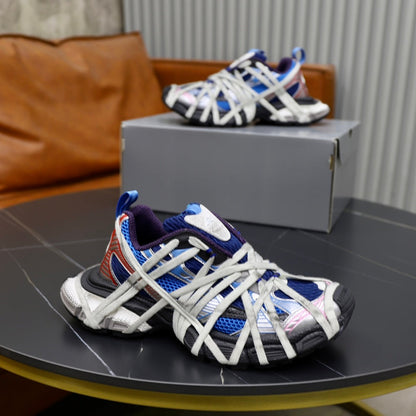 Designer Men's Sneakers - Style 425463