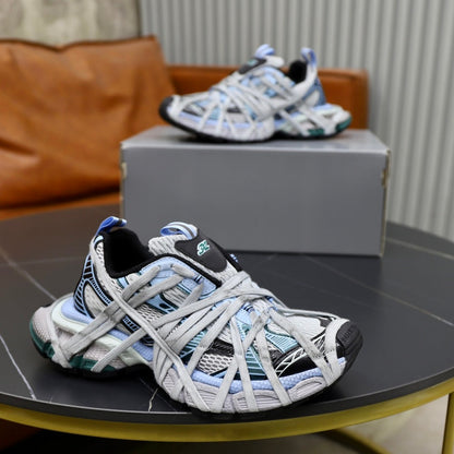 Designer Men's Sneakers - Style 425463