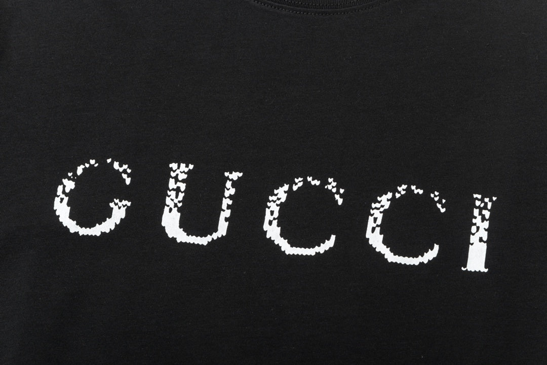 Gucci Double G T-Shirt - Image 13