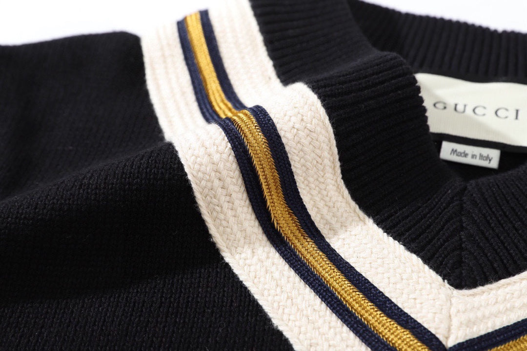 Gucci Signature 5BEB Sweater - Image 15