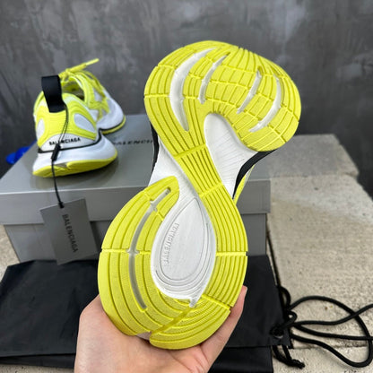 Balenciaga Circuit Sneaker #04 - Color 01 - Image 9