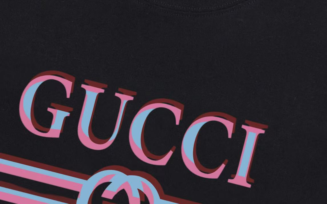 Gucci Logo T-Shirt - Image 37