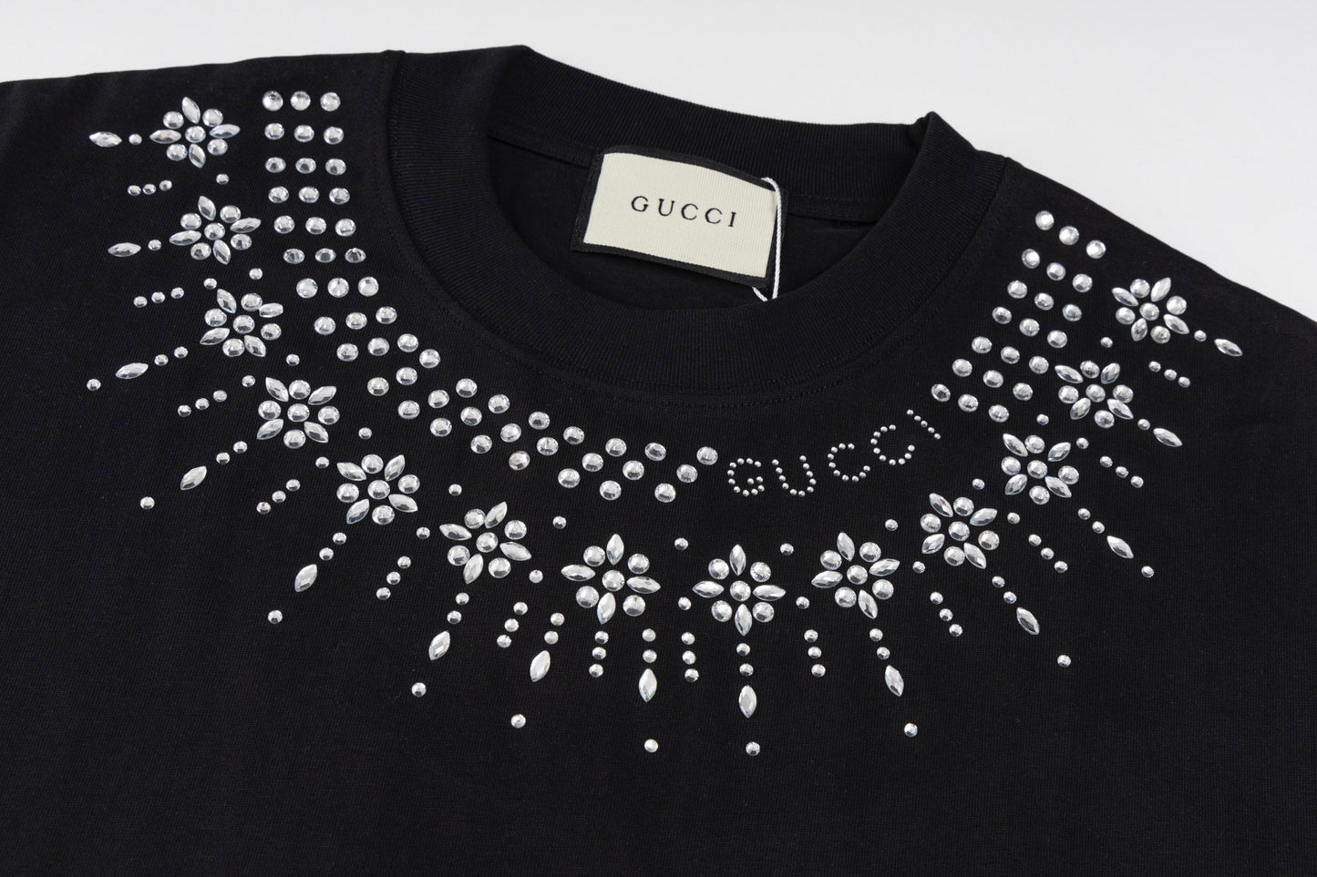 Gucci Signature 37A5 T-Shirt - Image 6