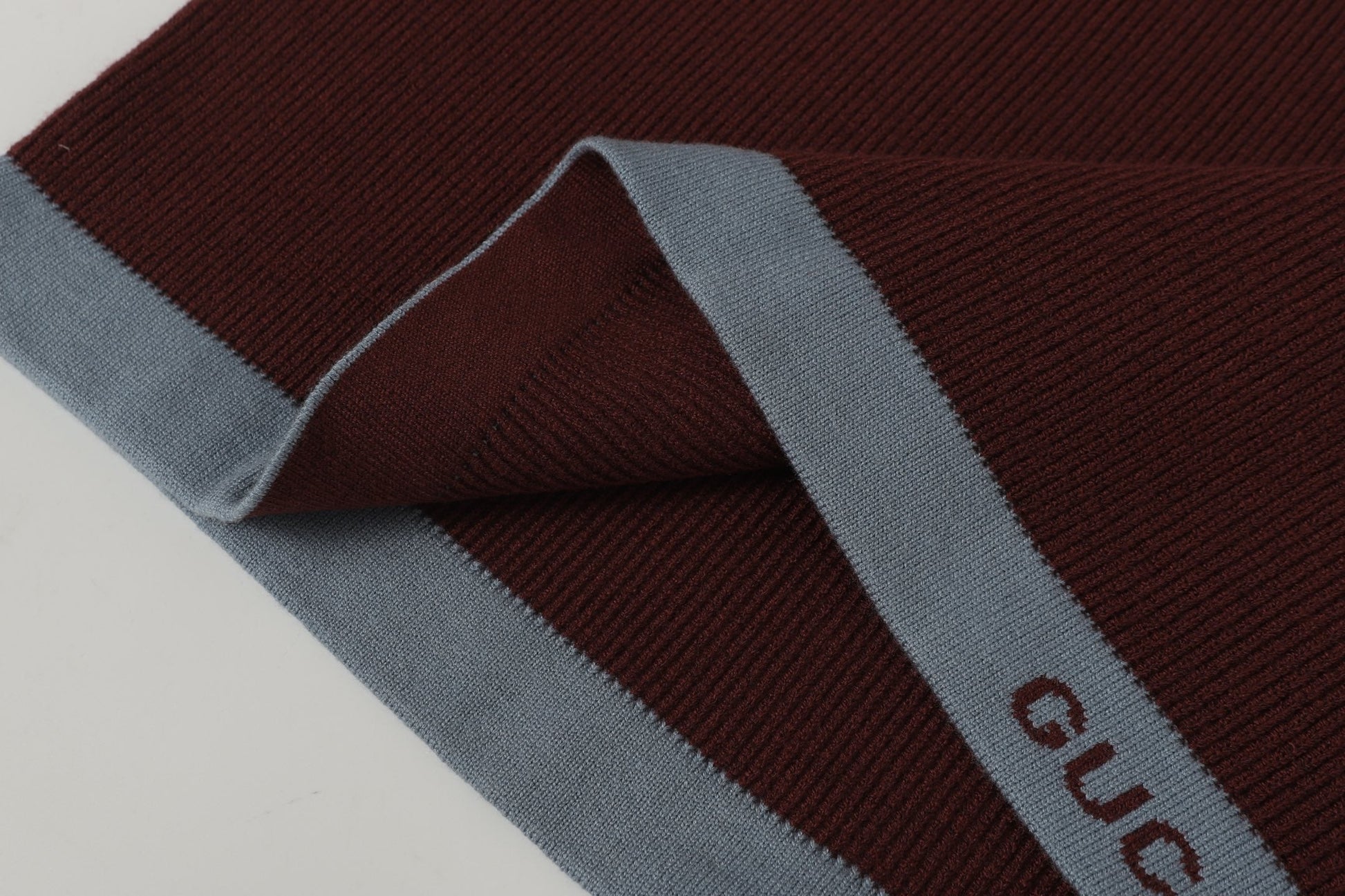 Gucci Signature C2D7 Polo Shirt - Image 13