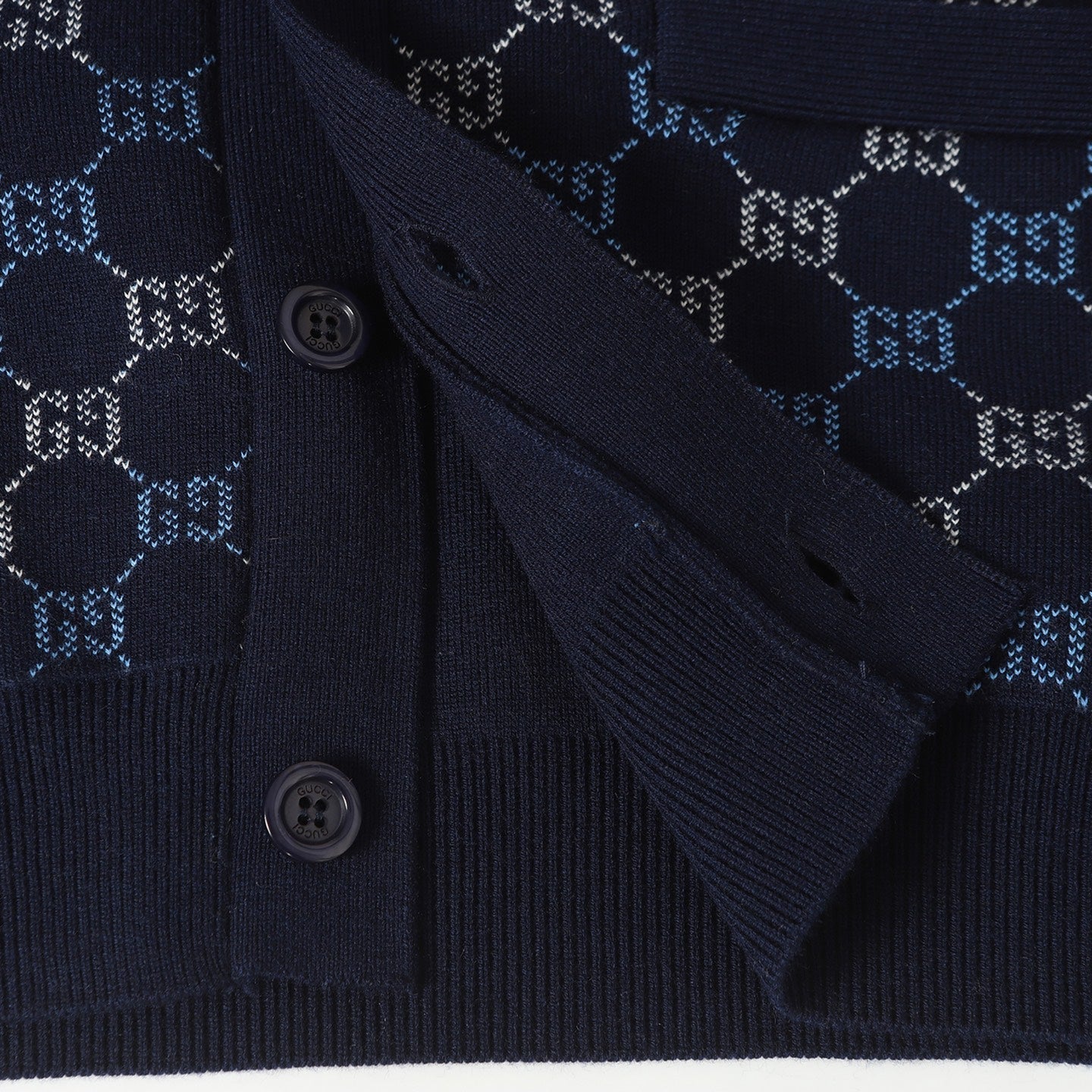 Gucci Reversible GG Wool Apparel - Image 18