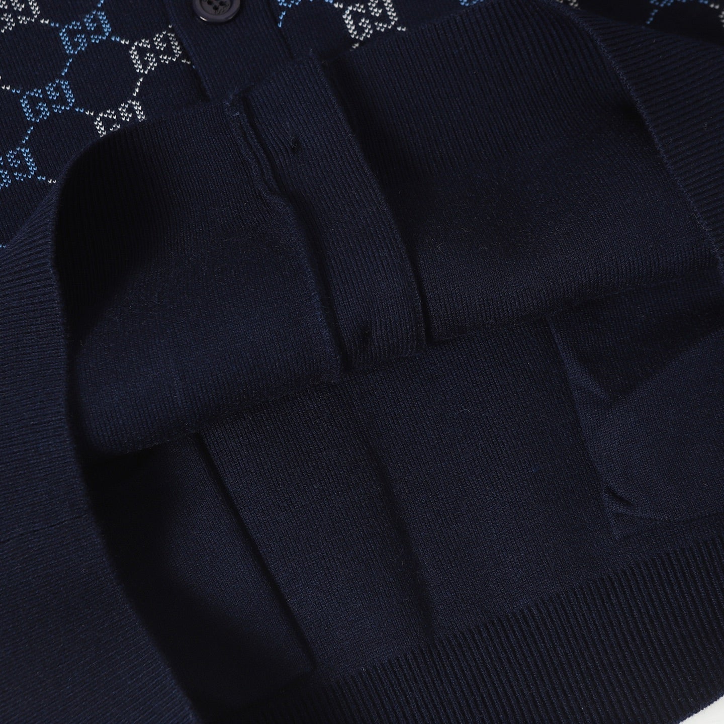 Gucci Reversible GG Wool Apparel - Image 19