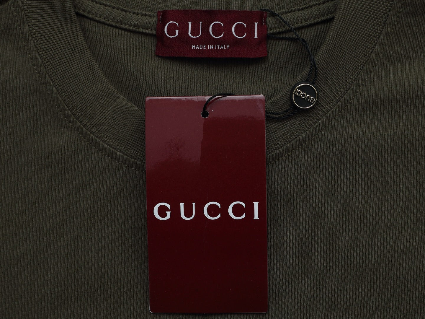 Gucci Signature 701F T-Shirt - Image 19