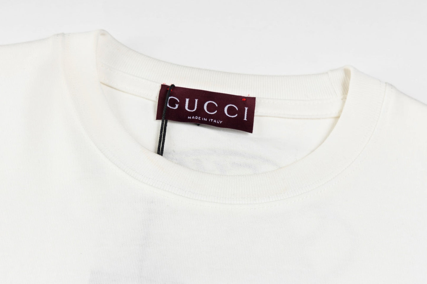 Gucci Signature 5EC7 T-Shirt - Image 13