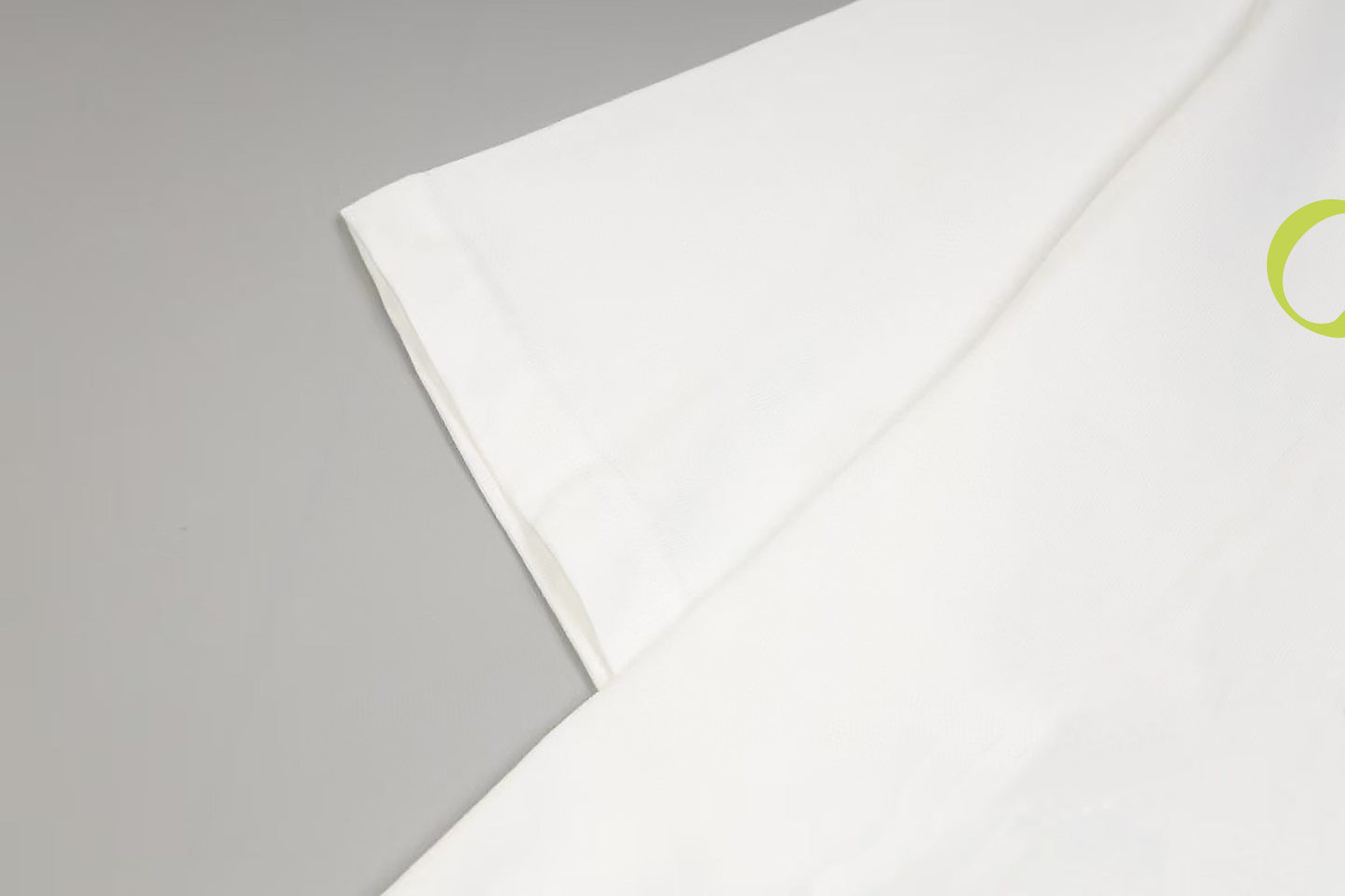 Gucci Logo T-Shirt - Image 14