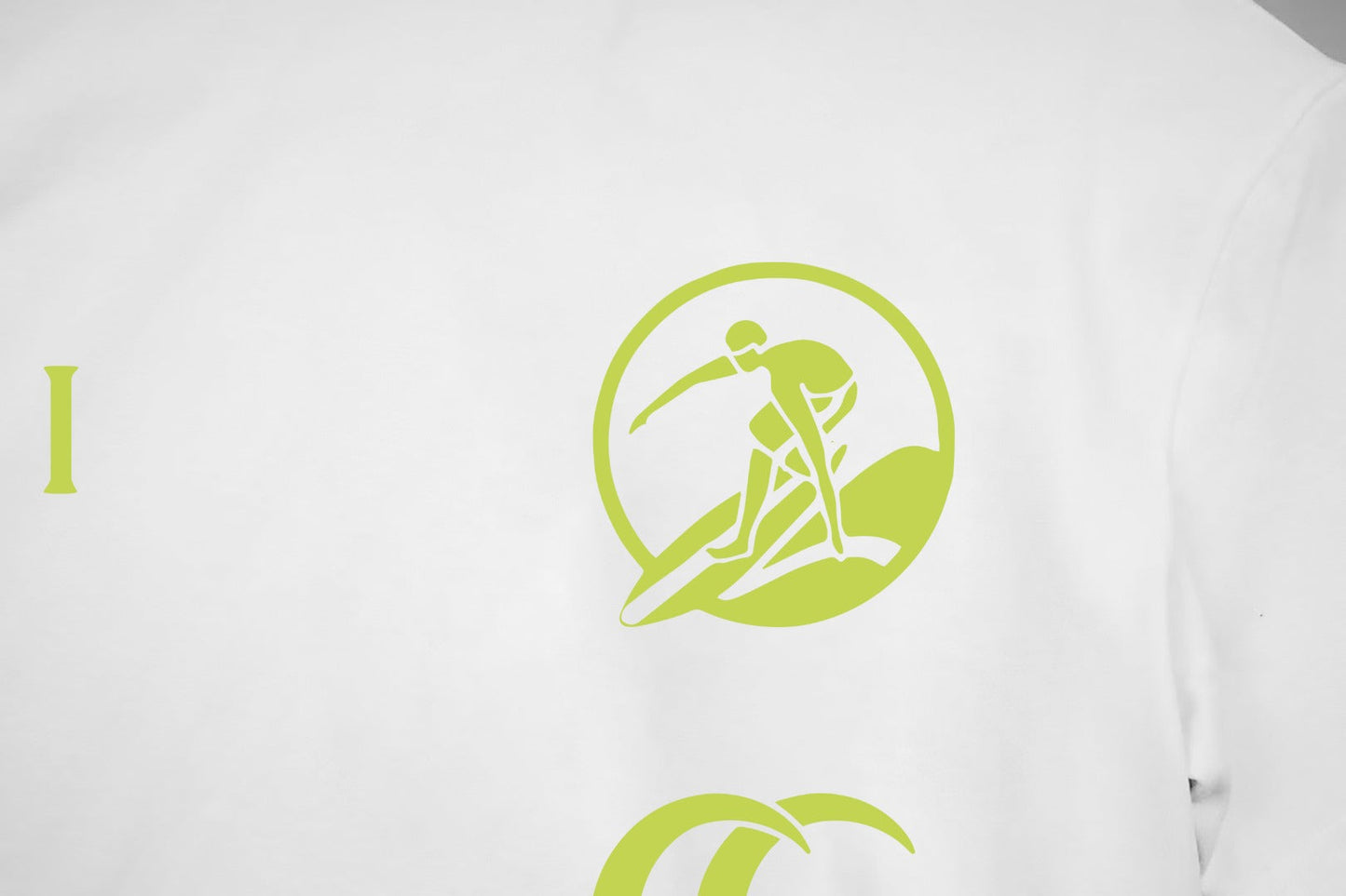 Gucci Logo T-Shirt - Image 13