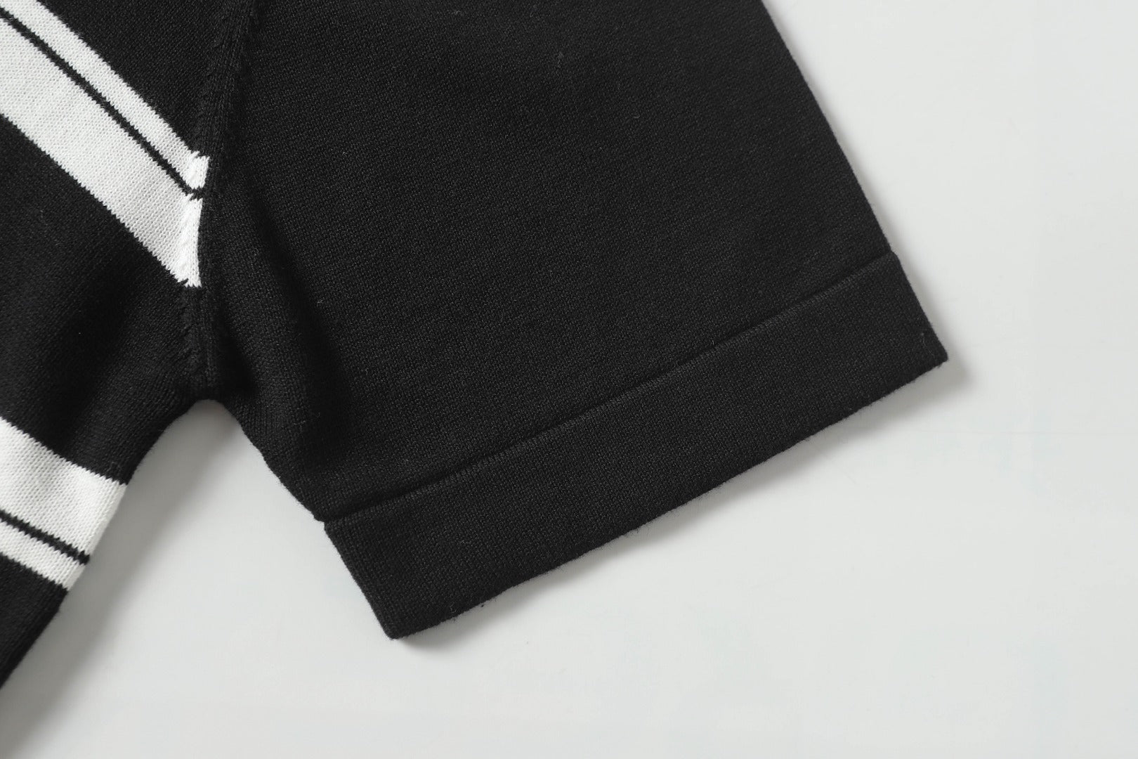 Gucci logo T-Shirt - Image 6