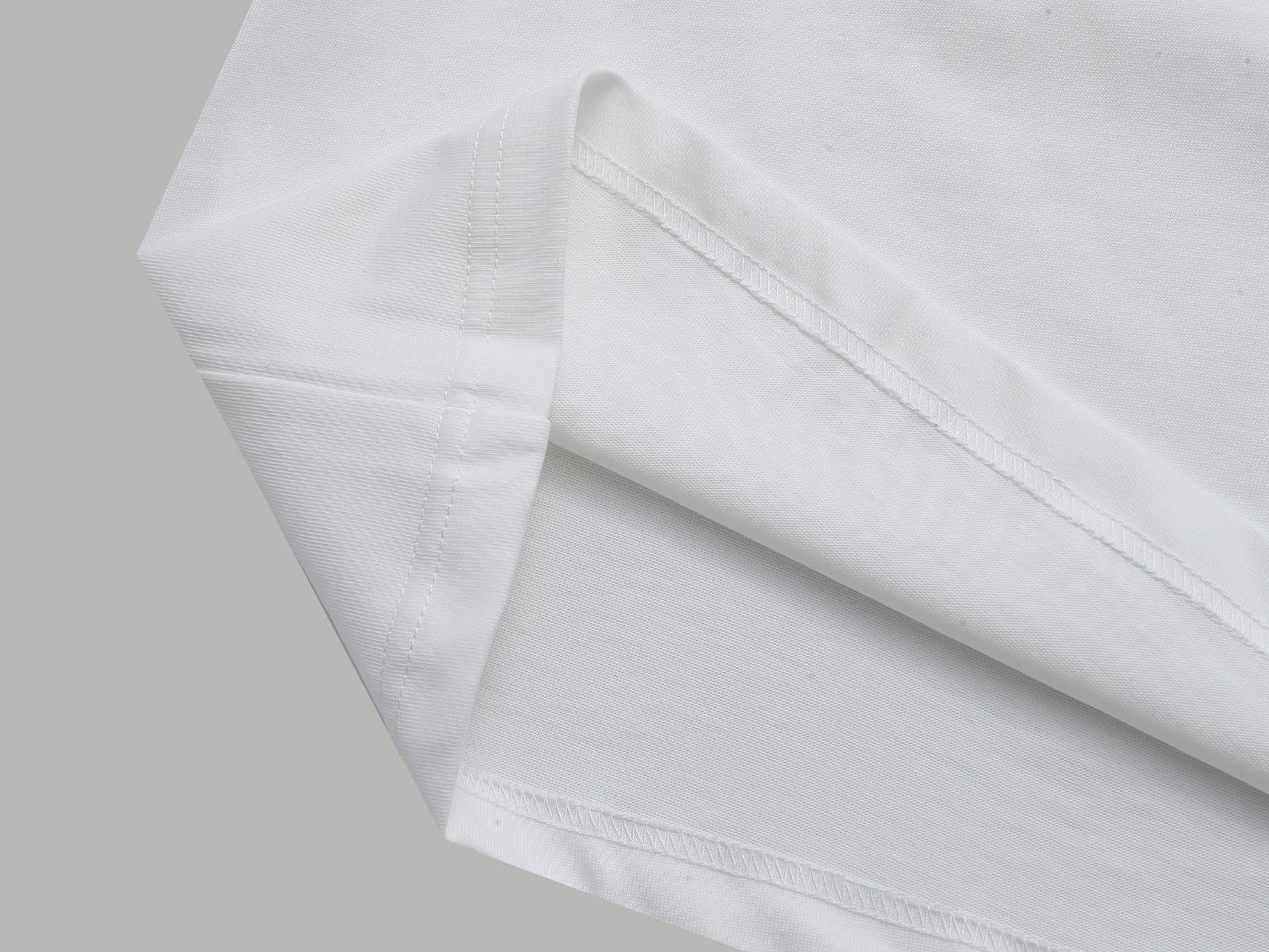 Gucci GUCCI T-Shirt - Image 17